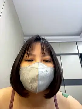Snapshot of -Binana- chatting on March 16, 2026, 9:02 am -Binana- online show from March 16, 2026, 9:02 am