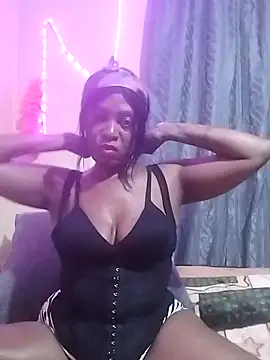 Snapshot of TrendColours chatting on March 16, 2026, 7:18 pm TrendColours online show from March 16, 2026, 7:18 pm