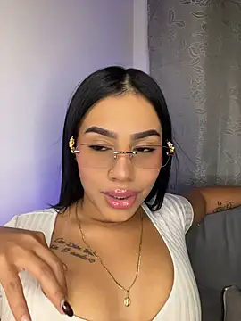 AlisonBeltran1 online show from August 5, 2026, 12:57 am