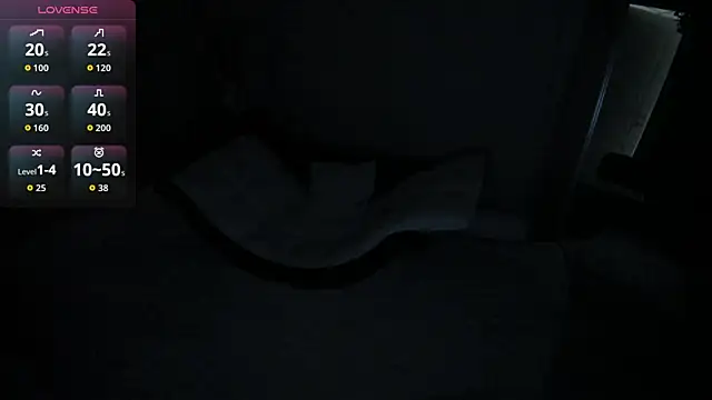 Snapshot of Nika_Blaze chatting on May 12, 2026, 9:23 pm Nika Blaze online show from May 12, 2026, 9:23 pm