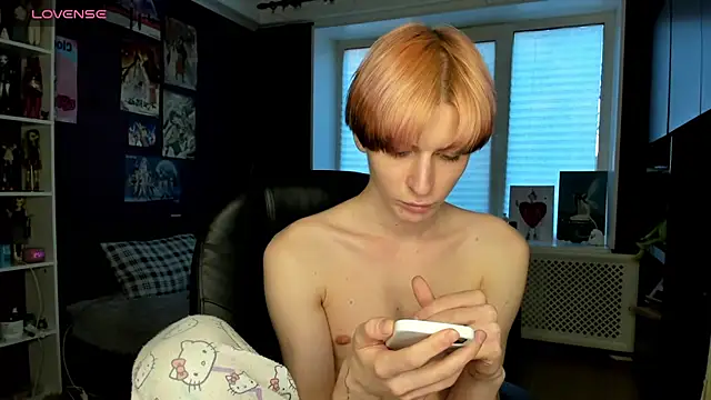 sweet peach    online show from June 1, 2026, 6:31 pm