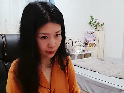 Snapshot of LILI956 chatting on April 6, 2026, 3:57 pm LILI956 online show from April 6, 2026, 3:57 pm