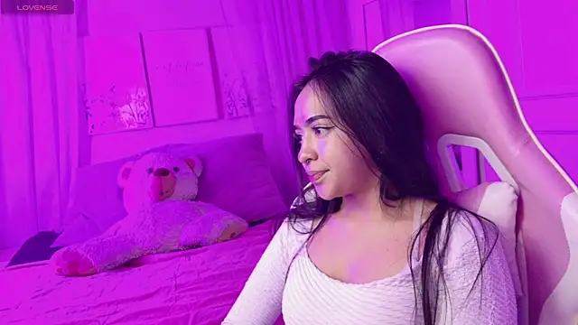 Zafirobm  online show from March 20, 2026, 5:12 am