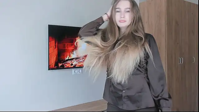 CoriEustis online show from March 21, 2026, 7:57 am