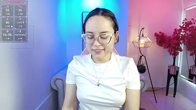 Shady bug online show from April 17, 2026, 8:01 pm