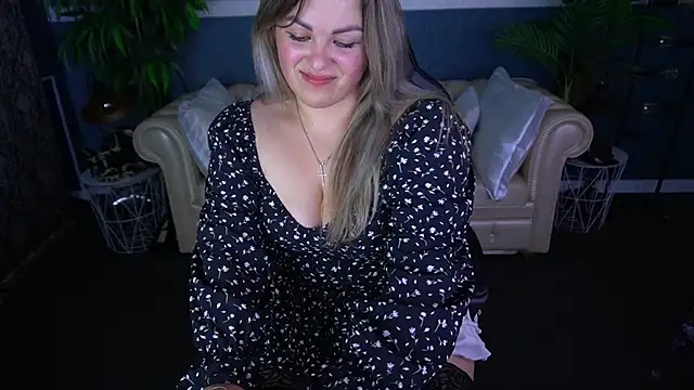 AlissyaGrayy online show from June 22, 2026, 3:36 am