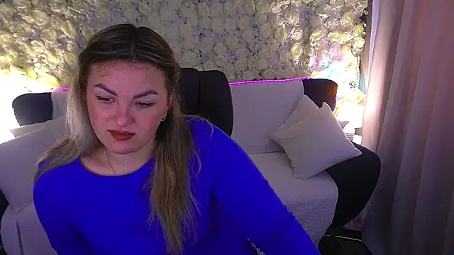 AlissyaGrayy online show from June 25, 2026, 5:45 am