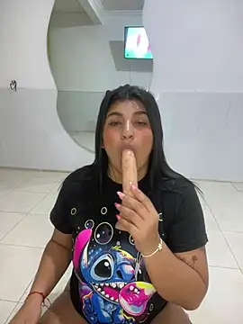 Snapshot of Mia_rouseee chatting on March 27, 2026, 10:42 pm Mia rouseee online show from March 27, 2026, 10:42 pm