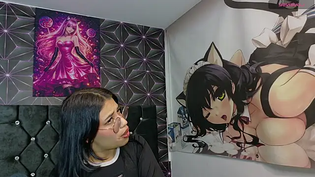 AryahMoonn online show from March 26, 2026, 3:12 am