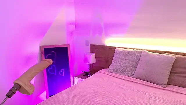Amber Palmer online show from March 27, 2026, 8:30 pm
