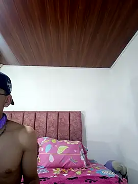 Alexander Ammy online show from May 7, 2026, 3:45 am