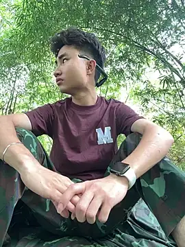 Hoanganhdayroii online show from June 2, 2026, 6:26 am