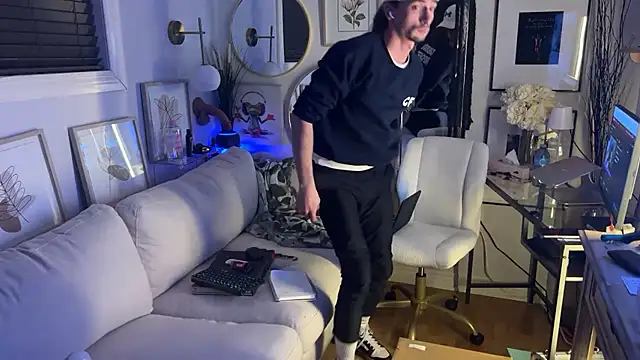 DylanBrook online show from April 7, 2026, 6:03 am