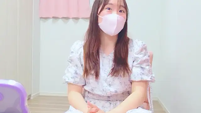 Yuzuki chan online show from March 25, 2026, 4:18 am