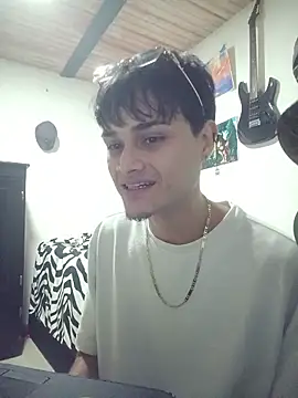 Mobi bigdick online show from April 15, 2026, 6:20 am