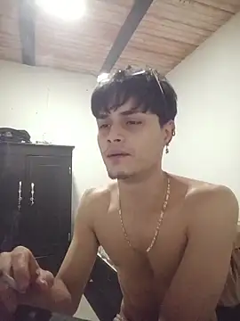 Mobi bigdick online show from April 19, 2026, 7:29 am