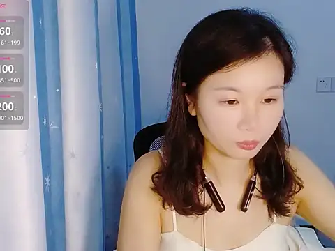 Snapshot of Lianzi-2026 chatting on March 27, 2026, 11:43 am Lianzi-2026 online show from March 27, 2026, 11:43 am