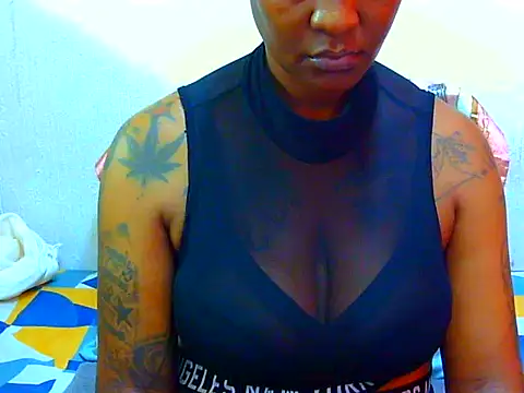 Tattooedgoddess33 online show from March 30, 2026, 8:15 am