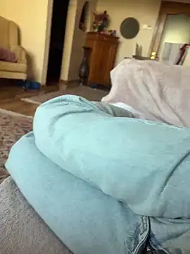 Emirr10 online show from March 26, 2026, 2:55 pm