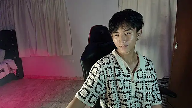 cococumps online show from June 9, 2026, 12:55 am