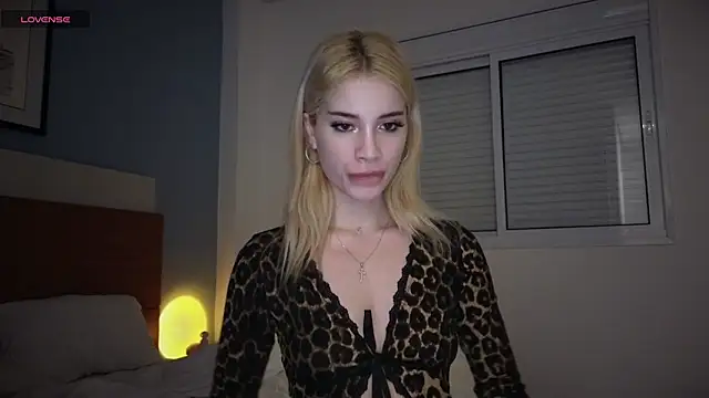 st uirt online show from April 1, 2026, 11:57 pm