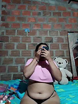 Snapshot of Katalinarodriguez chatting on March 21, 2026, 4:50 am Katalinarodriguez online show from March 21, 2026, 4:50 am