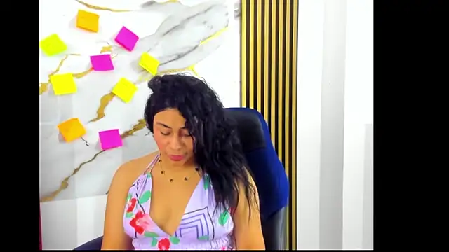 Tiana hots online show from April 24, 2026, 8:55 pm