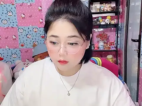 Snapshot of Nhanlu009 chatting on July 3, 2026, 1:06 pm Nhanlu009 online show from July 3, 2026, 1:06 pm