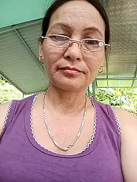 Snapshot of Lliygy chatting on June 20, 2026, 2:36 am Lliygy online show from June 20, 2026, 2:36 am