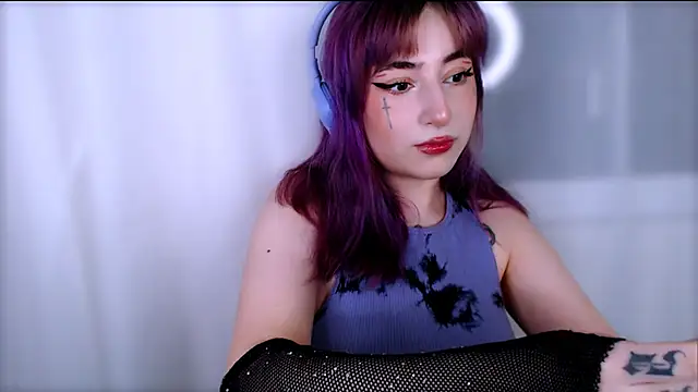 Snapshot of MistressEdith chatting on June 19, 2026, 8:45 pm MistressEdith online show from June 19, 2026, 8:45 pm