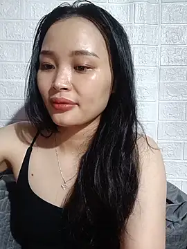 Snapshot of Akile80 chatting on June 9, 2026, 1:56 pm Akile80 online show from June 9, 2026, 1:56 pm