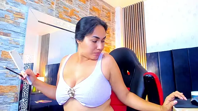SammyEvanns  online show from April 24, 2026, 3:09 am