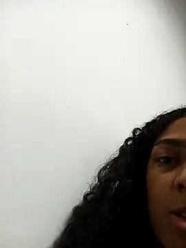 Snapshot of SereiaMulata chatting on March 26, 2026, 4:18 am SereiaMulata online show from March 26, 2026, 4:18 am