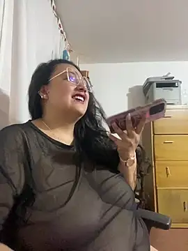 AvaRyd online show from May 26, 2026, 4:52 am