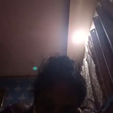 Snapshot of nilimasen chatting on May 4, 2026, 10:39 pm nilimasen online show from May 4, 2026, 10:39 pm