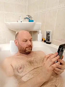 pitch 122 online show from April 4, 2026, 3:53 pm