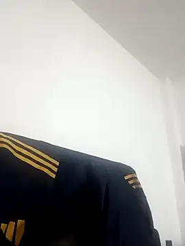 AlejoXMP2026 online show from March 30, 2026, 9:16 pm