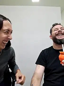 AlejoXMP2026 online show from April 15, 2026, 3:30 pm