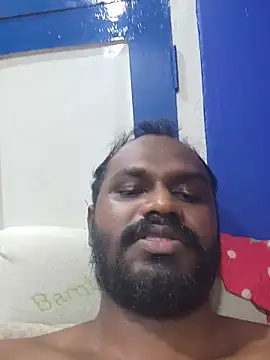 Snapshot of singletamilguy chatting on May 26, 2026, 9:33 pm singletamilguy online show from May 26, 2026, 9:33 pm