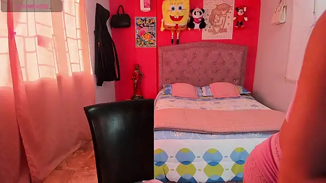 Sofia Hot Latina online show from June 18, 2026, 8:57 pm