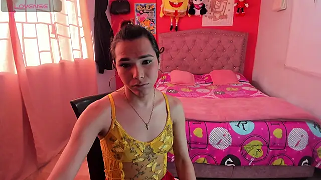 Sofia Hot Latina online show from June 21, 2026, 9:17 pm