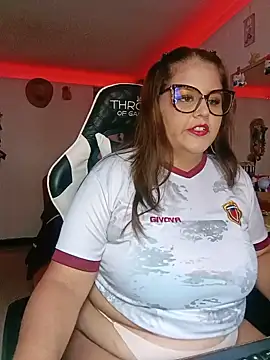 Snapshot of Bonny_rousse01 chatting on July 3, 2026, 12:44 pm Bonny rousse01 online show from July 3, 2026, 12:44 pm
