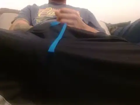 Snapshot of MrDontRush chatting on April 2, 2026, 5:27 am MrDontRush online show from April 2, 2026, 5:27 am