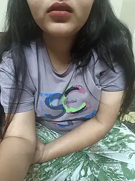 neelam rawat online show from April 8, 2026, 6:52 pm