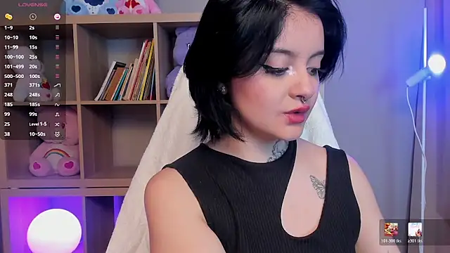  EmilyRouge  online show from April 30, 2026, 4:30 am