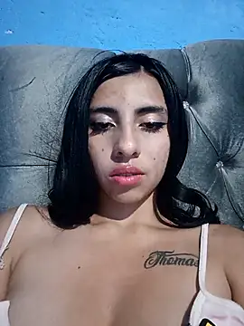 dulce soph online show from May 4, 2026, 5:14 am