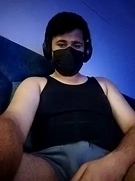 Small dick 069 online show from April 30, 2026, 8:57 pm