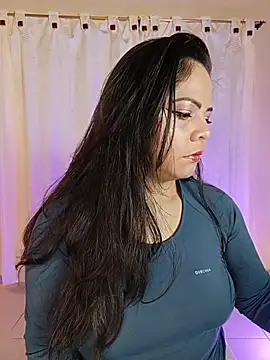 Snapshot of ROUSSE_SINCLAIR chatting on July 10, 2026, 10:12 pm ROUSSE SINCLAIR online show from July 10, 2026, 10:12 pm