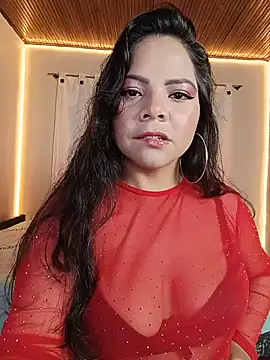 Snapshot of ROUSSE_SINCLAIR chatting on August 6, 2026, 10:44 pm ROUSSE SINCLAIR online show from August 6, 2026, 10:44 pm
