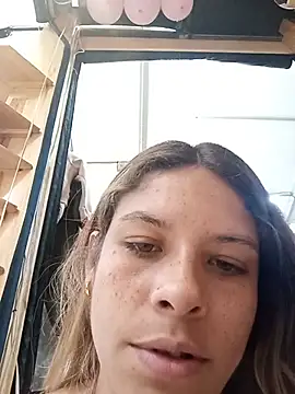 alanna6950 online show from May 29, 2026, 3:32 pm